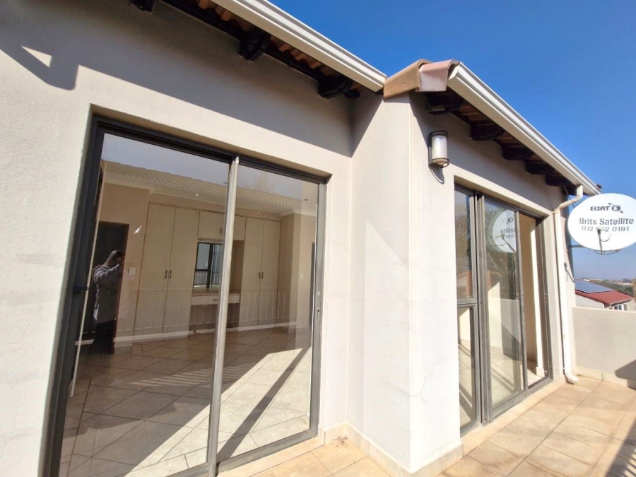 2 Bedroom Property for Sale in Xanadu Eco Park North West